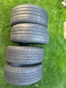 275/35 R20 a 245/40 R20 pirelli Pzero