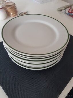 Taniere nepouzivane 9kusov