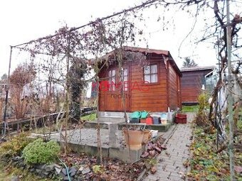 PONÚKAME NA PREDAJ ČI PRENÁJOM, ZÁHRADU S DREVENOU CHATKOU