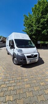 Peugeot Boxer 6 miestna L4H3 3.0L