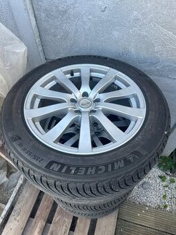 Hlinikove disky a zimne pneu roztec 5x108 pneu 235/55 r18