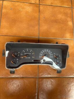 Jeep KJ budíky