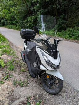 Honda PCX 2023 8000km, TCS, ABS, Tucano Urbano, Plexi, Kufor