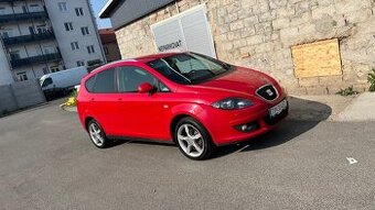 Predám Seat Altea XL 2.0 TDI DSG xenony