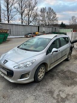 Peugeot 308 - 1
