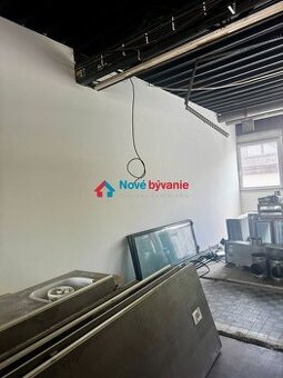 Obchodný priestor na prenájom – 133 m², 2. nadzemné podlažie