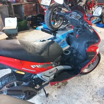 skuter gilera runer 50 2T