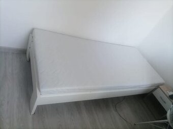 Postel s matracom za babku a odvoz
