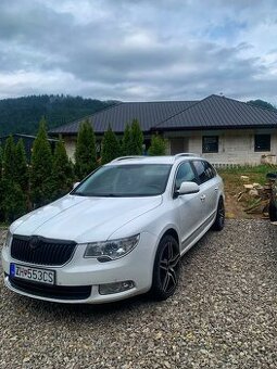 REZERVOVANÉ Škoda superb 4x4 1.8TSI