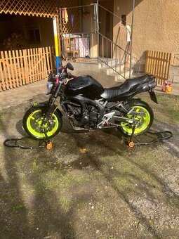 Yamaha fz6