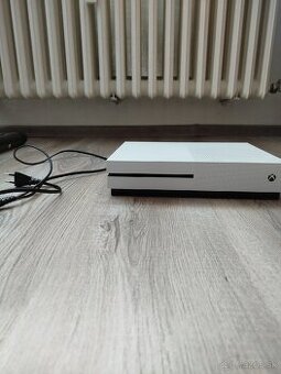 Predám Xbox one s