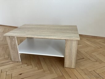 Konferenčný stolík