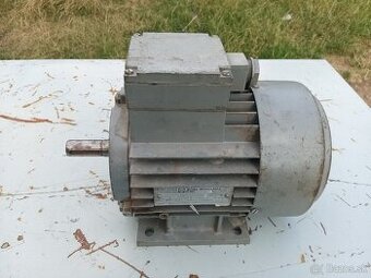Elektromotor 1,1kW , 2940ot.