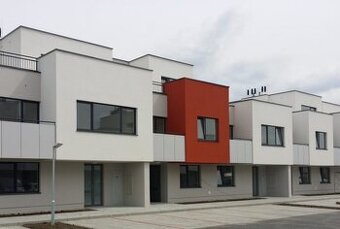 Hviezdoslavov, 2i, balkón,parking.