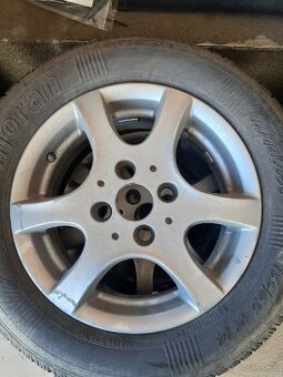 Fiesta elektrony r14