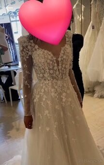 Svadobné šaty značky PRONOVIAS veľkosť S