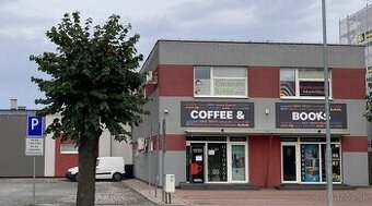 Dáme do prenájmu veľkú kanceláriu oproti urgentu v MI