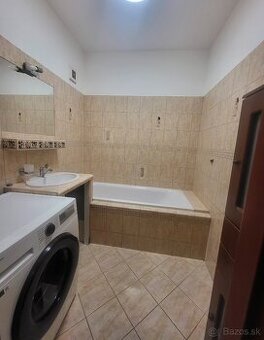 Ponúkam na dlhodobý prenájom 2 i byt - 1