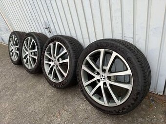 225/45 R17