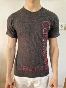 Tričko Calvin Klein Jeans veľkosť 14/16 yr