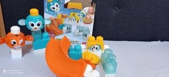 Mega Blocks