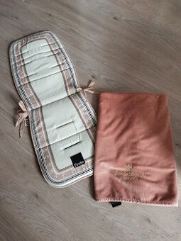 Elodie Details set