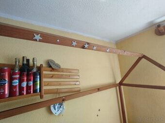 Posteľ