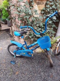 Predám modrý detský bicykel s košíkom