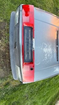 Zadný svetelný panel (heckblende) Audi 100 C4 Avant