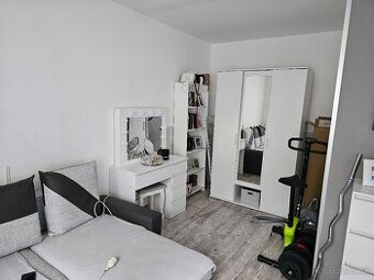 Garzonka SNP Dunajská Streda