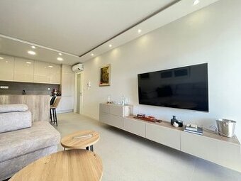 Luxusne zariadený trojizbový apartmán / Chorvátsko
