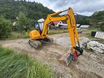 Predám báger JCB 8060 – r.v. 2007 – dobrý stav