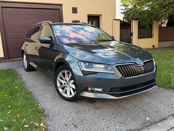 Superb Style Plus 1.8TSI DSG