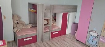 Dvojposchodova postelt