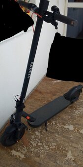 Xiaomi elite scooter