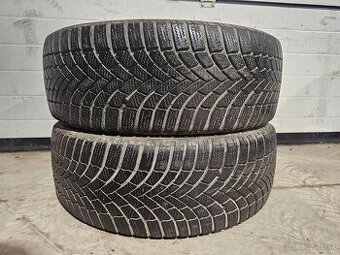 Zimné Pneu Bridgestone 205/55 R17