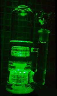 Sklený Bong - bublačka s LED osvetlením - 1