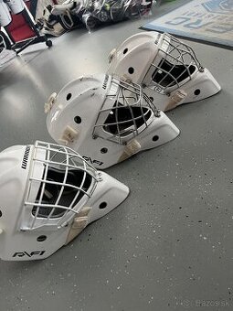 brankarske masky Warrior R/F1