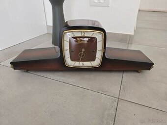 Starožitné krbové hodiny Westminster Belcanto – Mid-Century