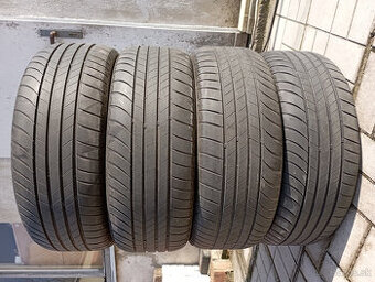 215/50/18 Bridgestone letné pneu 4ks