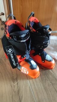 Freestyle lyziarky Salomon Ghost FS90