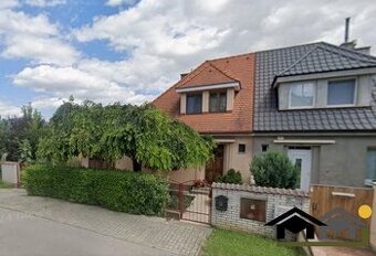 PREDAJ  RODINNÉHO DOMU V BLÍZKOSTI CENTRA