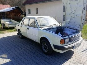 Škoda  105L