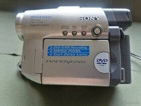 Videokamera Sony DCR-DVD201E