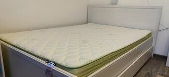 Predam posteľ Malm z IKEA