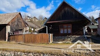 Čarovná drevenica v malebnej obci Heľpa na Horehroní