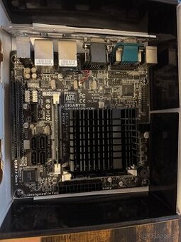 Predám základnu dosku mITX GIGABYTE J3455N-D3H (rev. 1.0)