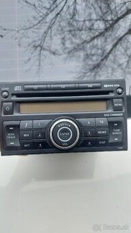Autorádio Nissan Navara D40