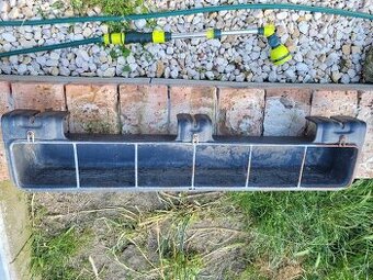 Predám kŕmny žľab 95 cm