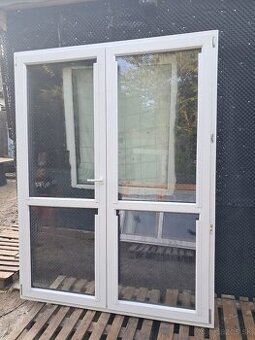 Predám plastove balkonove dvere 175 x 228 cm
